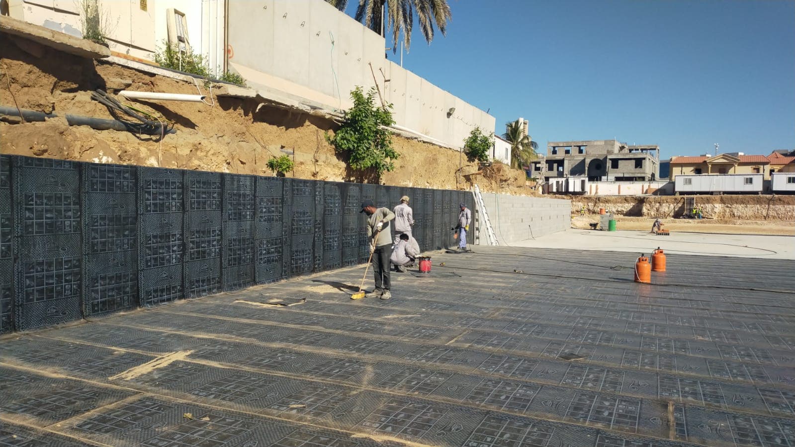 خدمات العزل المائي المتخصصة