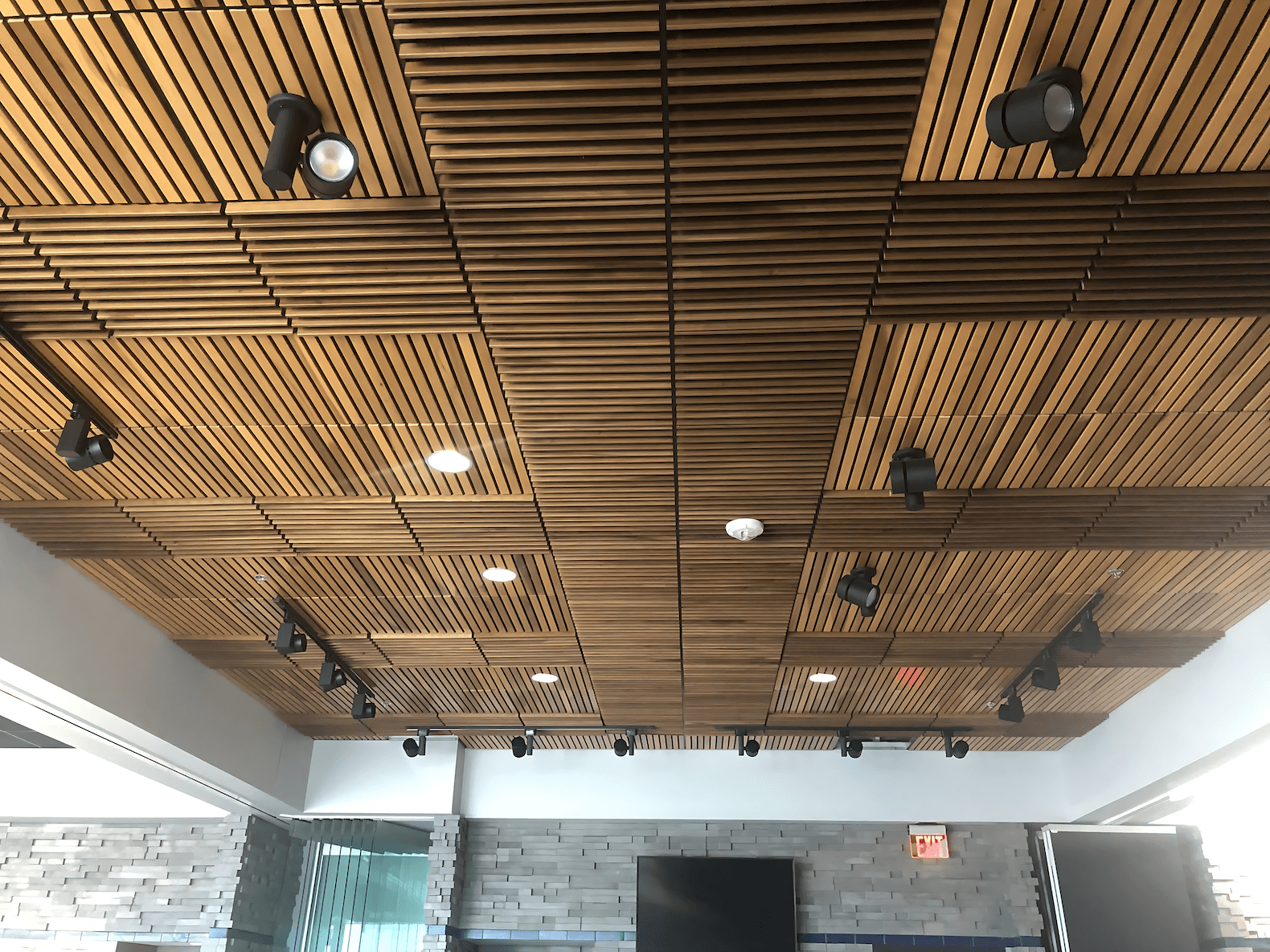 خدمات أعمال التشطيب الفاخرة